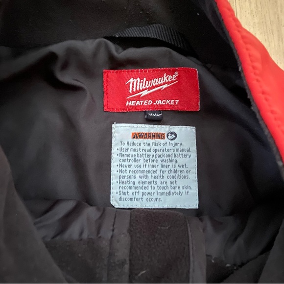Milwaukee M12 Toughshell Heated Jacket Size XX Large Red XXL UNTESTED - Picture 5 of 10